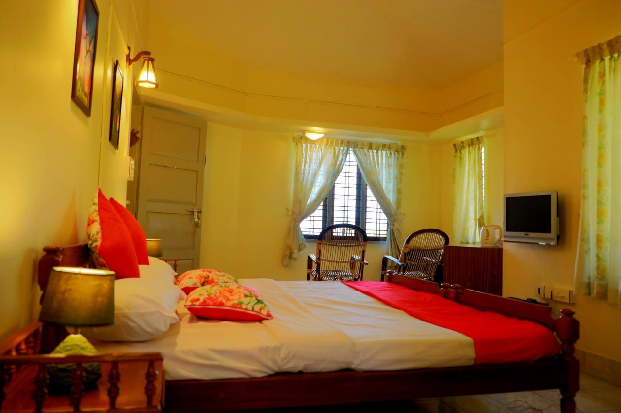 Sunset Beach Villa Cherai Kochi Buitenkant foto