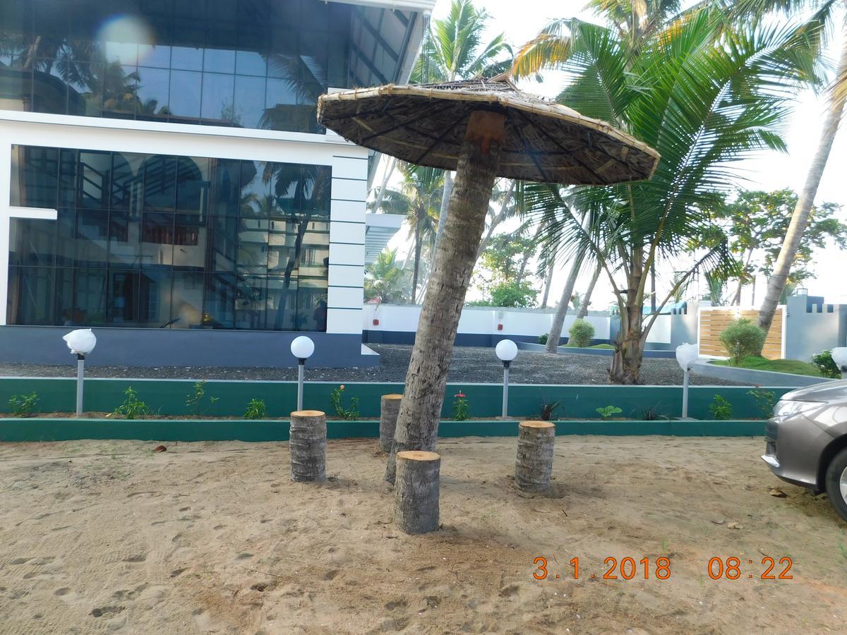 Sunset Beach Villa Cherai Kochi Buitenkant foto