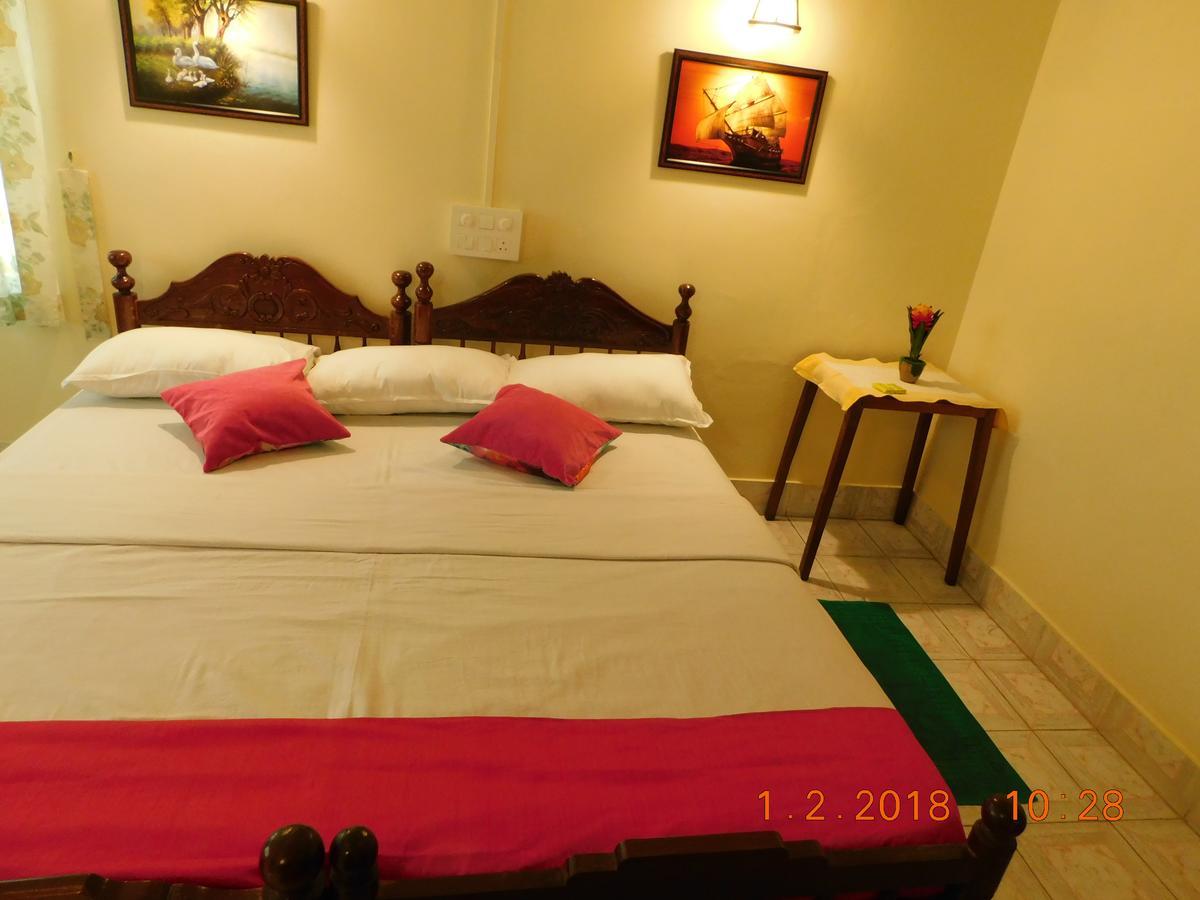 Sunset Beach Villa Cherai Kochi Buitenkant foto