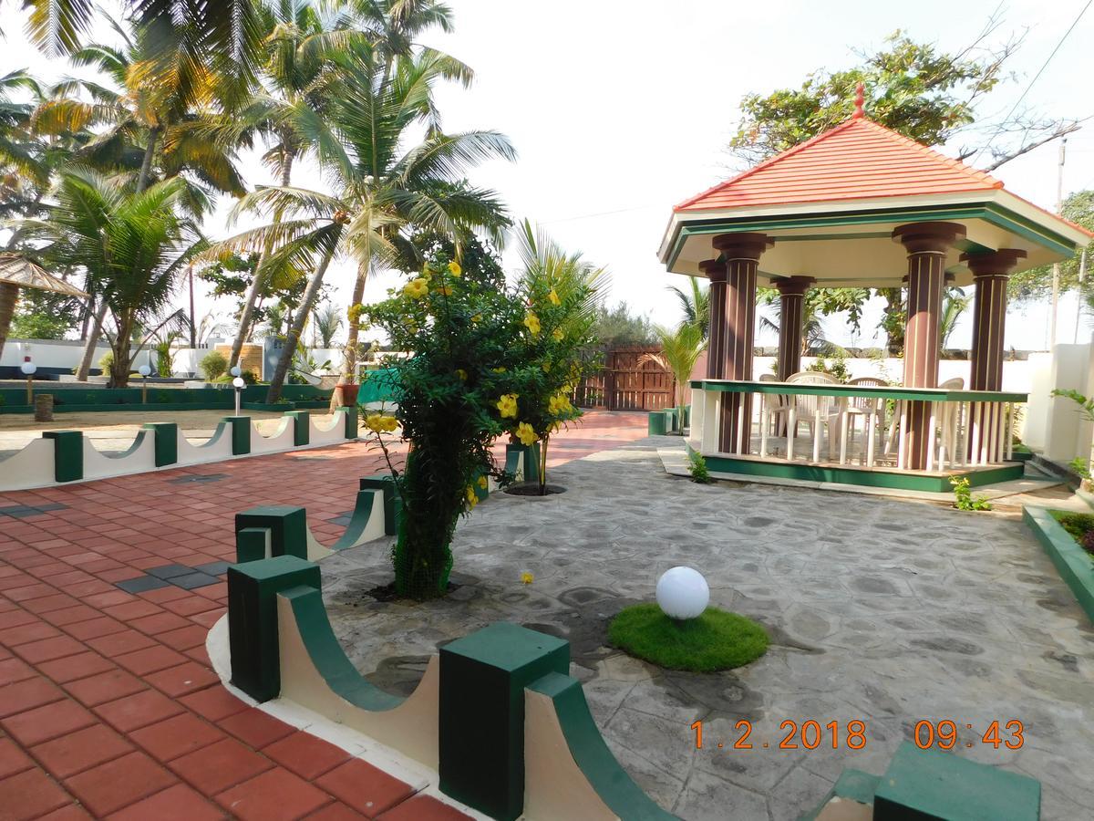 Sunset Beach Villa Cherai Kochi Buitenkant foto