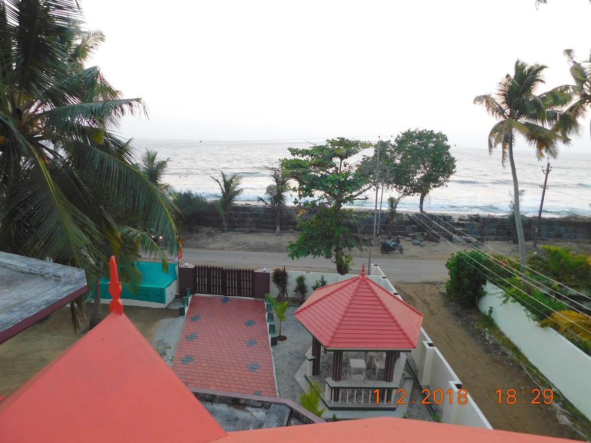 Sunset Beach Villa Cherai Kochi Buitenkant foto