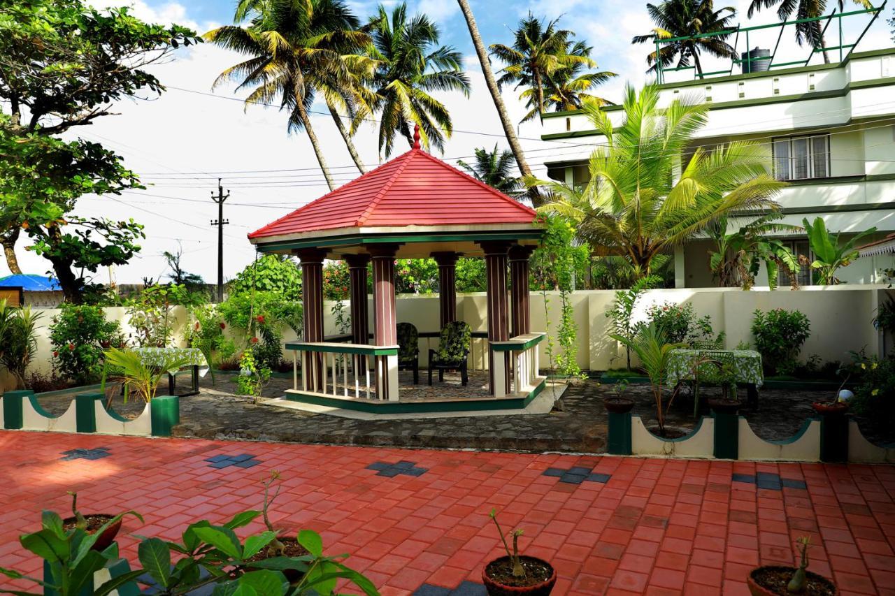 Sunset Beach Villa Cherai Kochi Buitenkant foto