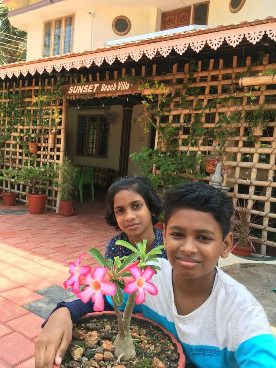 Sunset Beach Villa Cherai Kochi Buitenkant foto